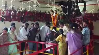 భువనగిరి: భువనగిరి శివారులోని రేణుక ఎల్లమ్మ ఆలయానికి పోటెత్తిన భక్తులు