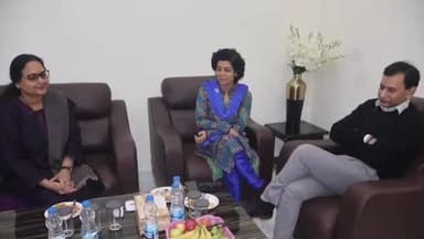 सिमडेगा: स्वास्थ्य परिवार कल्याण मंत्रालय की एडिशनल सेक्रेटरी पहुंची सिमडेगा, डीसी से की मुलाकात