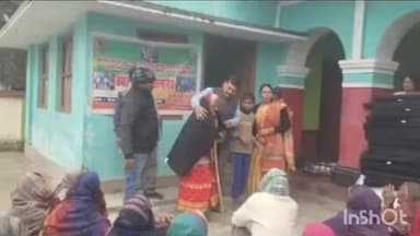 खगड़िया: श्रीराम जानकी ठाकुरबाडी ओलापुर गंगौर में अघोरपीठ ट्रस्ट द्वारा असहायों के बीच कंबल वितरित