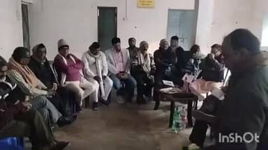 दाउदनगर: मौलाबाग सूर्य मंदिर के पास स्थित सामुदायिक भवन में दाउदनगर महोत्सव कमिटी की बैठक हुई, कार्यक्रम की रूपरेखा तैयार की गई