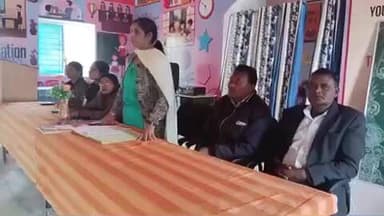 तांतनगर: कस्तूरबा गांधी बालिका विद्यालय में अभिभावकों की बैठक, छात्राओं के आधार सुधार पर चर्चा