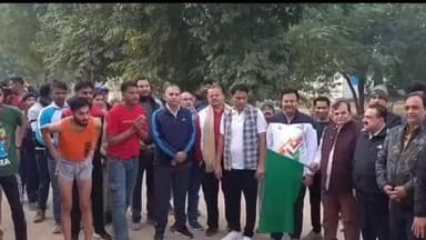 बूंदी: बूंदी में 'रन फॉर विकसित राजस्थान' का आयोजन, राज्य सरकार के 2 वर्ष पूर्ण होने पर दिया विकास व स्वास्थ्य का संदेश