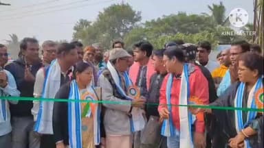 কুলপি: পতশ্রী প্রকল্পের সিংয়ের হাট থেকে রামেশ্বরপুর পর্যন্ত ঢালাই রাস্তার কাজের শুভ সূচনা করলেন বিধায়ক