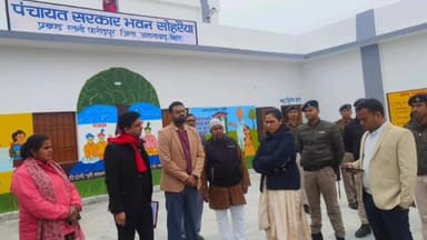 रतनी फरीदपुर: सोहरैया में डीएम ने निर्माणाधीन पंचायत भवन का किया निरीक्षण, लाइब्रेरी व वाई-फाई लगाने के निर्देश