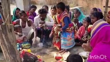 रानीश्वर: सांताल समुदाय की परंपरा: रानीश्वर के धानकुनिया में साप्ताहिक मांझी थान पूजा शुरू!