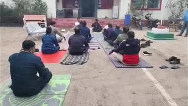 घुवारा: विश्व ध्यान दिवस पर भगवा थाना में ध्यान कार्यक्रम आयोजित, प्रदेश स्तरीय ऑनलाइन आयोजन से जुड़े पुलिसकर्मी