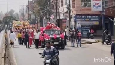 उज्जैन शहर: क्रिसमस से पहले देवास रोड से निकला कैरोल जुलूस, प्रभु यीशु के प्रेम और शांति का दिया संदेश