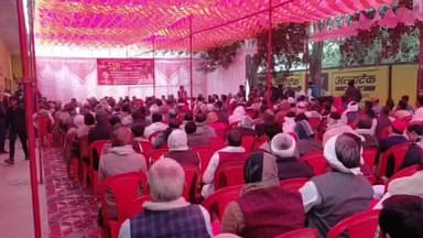 अतरौली: दादो में एसआईआर को लेकर सपा की समीक्षा बैठक, पूर्व विधायक वीरेश यादव ने कहा- अतरौली को जिला और दादो को तहसील बनाओ