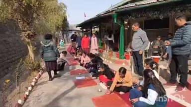 भिकियासैन: छावनी इंटर कॉलेज सभागार, रानीखेत में चल रही ऐपण कार्यशाला का समापन, कुमाऊं की पारंपरिक लोककला ऐपण की सीखी बारीकियां