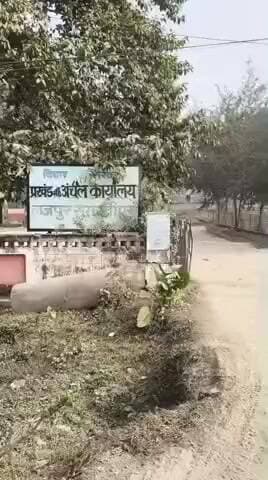 ताजपुर: ताजपुर थाना क्षेत्र के राजधानी चौक पर ट्रैफिक नियंत्रण के लिए पुलिसकर्मी तैनात किए जाएंगे