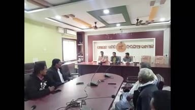 ଫୁଲବାଣୀ ସହର: ଫିରିଙ୍ଗିଆ ରେ ସାନ୍ତି ବୈଠକ ଅନୁଷ୍ଠିତ