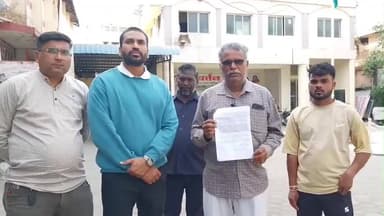 खंडवा नगर: खंडवा: रिटायर्ड पंचायत इंस्पेक्टर का आरोप- बेटे की मौत पर पुलिस नहीं कर रही जांच, बहू के परिजनों पर लगाया आरोप