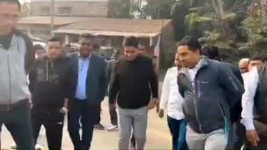 ফলতা: ডি রায়পুর অঞ্চলের সেবাশ্রয় ২ স্বাস্থ্য শিবির ক্যাম্প পরিদর্শন করেন ফলতা বিধানসভা তৃণমূল কংগ্রেসের সভাপতি জাহাঙ্গীর খান