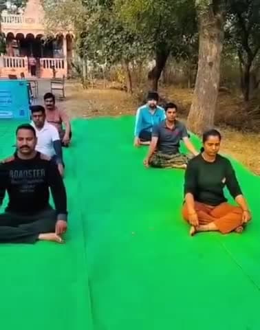 कालापीपल: कालापीपल थाना पुलिस ने आयोजित किया ध्यान शिविर, तनाव कम करने के लिए हर रविवार होगा आयोजन