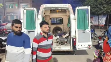 महोबा: कबरई कस्बे के पास अन्ना जानवर से टकराकर बाइक सवार गंभीर रूप से घायल, जिला अस्पताल में इलाज जारी