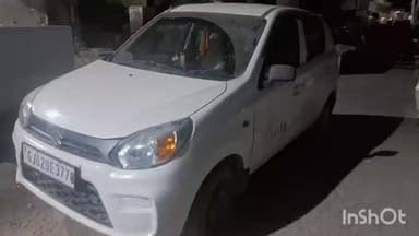 ખેરાલુ: ખેરાલુ ડભોડા રોડ પર ડમ્પરે કારને ટક્કર મારતા ફિલ્મી દ્રશ્યો સર્જાયા