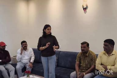 नाशिक: पळशाच्या संज्योतची गगनभरारी
गावातील पहिली मुलगी घेणार आकाशात झेप