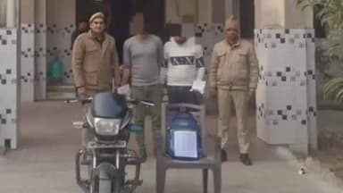 बुढ़ाना: तहसील क्षेत्र के थाना शाहपुर पुलिस ने दो शातिर नटवरलाल को गिरफ्तार कर न्यायालय में पेश किया, बरामद की मोटरसाइकिल और ₹50,000