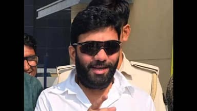 हथुआ: विधायक पप्पू पाण्डेय थावे भवानी के श्रृंगार के लिए लाखों का सोने का मुकुट और हार करेंगे दान