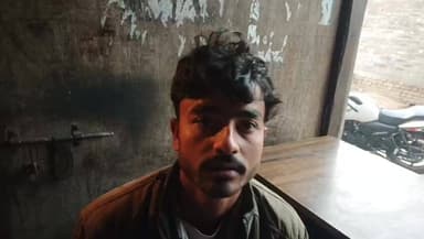 #बदायूं ब्रेकिंग
विगत दिनों हुई मारपीट के मामले में पीड़ित ने की उच्च अधिकारियों से की शिकायत।
पीड़ित के मुताबिक हाल ...