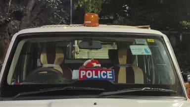 ଚାନ୍ଦପୁର ବଜାର ଠାରେ ଏକ ଘରେ ମହିଳା ଜୁଆ ଆଡ୍ଡା ଉପରେ ଚଢାଉ କଲା ପୋଲିସ