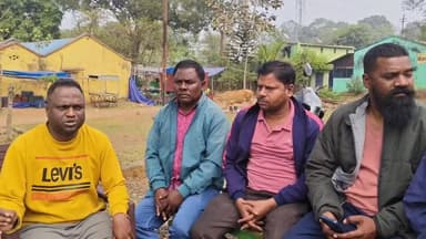 🚨 रेलवे की मनमानी के खिलाफ आवाज बुलंद!
कोल्हान क्षेत्र की लाइफ लाइन पेसेंजर ट्रेनों को बंद करना क्षेत्र की आम जनता, छात्...