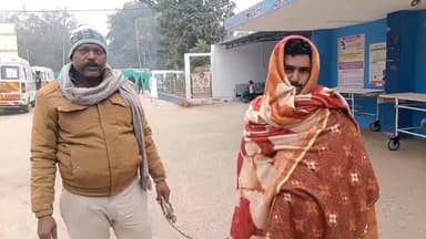 शातिर बाइक चोर गिरफ्तार लंबे दिनों से पुलिस को दे रहा था चकमा.
#girafftar
#apradhi
#chor
#banka
#Amarpur