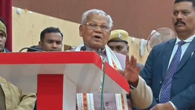 केंद्रीय मंत्री जीतन राम मांझी ने कहा सभी सांसद और विधायक कमीशन लेता है, सासंद को 5 करोड़ रुपया योजना का मिलता है अगर 10...