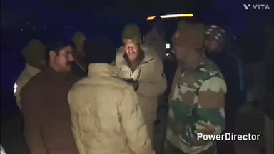 पटियाली: सिढ़पुरा क्षेत्र में एक झोपड़ी में लगी आग, झोपड़ी में जले हुए शव मिलने से क्षेत्र में फैली सनसनी