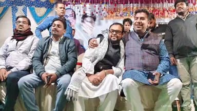 রানিনগর ২: চাকরান পাড়া এলাকায় শীতবস্ত্র বিতরণ বিধায়কের