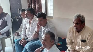 જલાલપોર: મતદાર યાદી સુધારણા (SIR) પ્રક્રિયાની સમીક્ષા માટે નવસારી મહાનગરપાલિકા વોર્ડ નં. ૪ ખાતે ધારાસભ્ય રાકેશ દેસાઈ ઉપસ્થિત રહ્