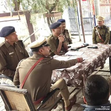 दिनारा: दिनारा थाना परिसर में एसपी ने आयोजित किया जनसंवाद कार्यक्रम