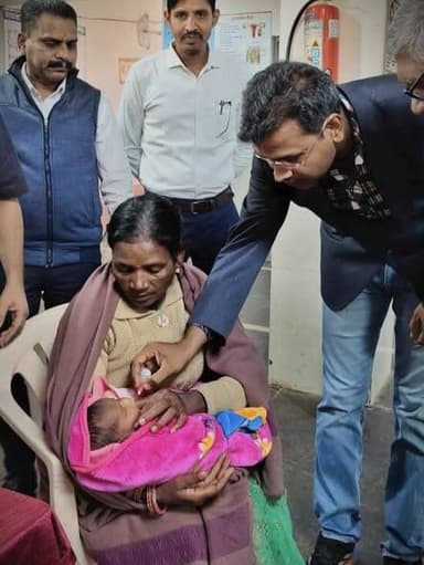 राष्ट्रीय पल्स पोलियो अभियान का जिला स्तरीय शुभारंभ जिला अस्पताल बालोद में किया गया।
इस अवसर पर जिला पंचायत के सीईओ श्र...