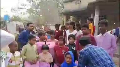 मुसाबनी: मुसाबनी न.3 में अनाथ बच्चों व बुजुर्गों के बीच कंबल वितरण किया गया