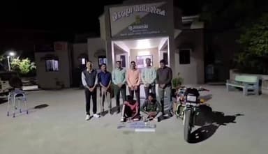 પોશીના: તાલુકાના ખેડવા ચેકપોસ્ટ નજીકથી હથિયારોની હેરાફેરીના નેટવર્ક નો પર્દાફાશ, 3 પિસ્ટલ સાથે બે ની ધરપકડ