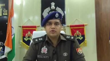 भिनगा: श्रावस्ती SP ने स्वाट टीम प्रभारी सहित सभी पुलिस कर्मियों को पुलिस लाइन में किया स्थानांतरित