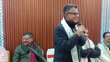 मधुबनी: मधुबनी विधायक माधव आनंद ने सभा को संबोधित किया