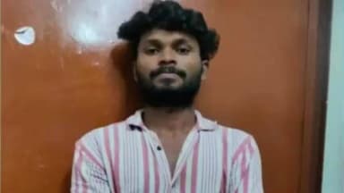 સાગબારા: પ્રોહીબિશન બુટલેગર બાદલ વસાવાને પાસા (PASA) કાયદા હેઠળ ભાવનગર જીલ્લા જેલમાં ધકેલતી સાગબારા પોલીસ..