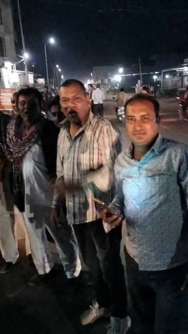 हनुमान बेनीवाल ने कांग्रेस नेताओं को माला पहनाकर #भोपालगढ़ में करवाई RLP जॉइन,समर्थकों ने जमकर बेनीवाल के लगाए नारे,कांग्...