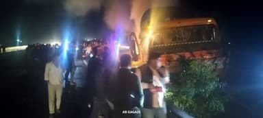 गगाड़ी के पास भारतमाला पर दो ट्रकों में हा*दसा, दोनों में आ*ग, जान माल अनहोनी की मिल रही जानकारी