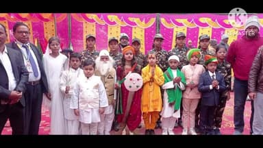 हुसैनगंज: फरीदपुर गांव के रमना में मौलाना मजहरुल हक की जयंती पर बच्चों ने झांकी प्रस्तुत की