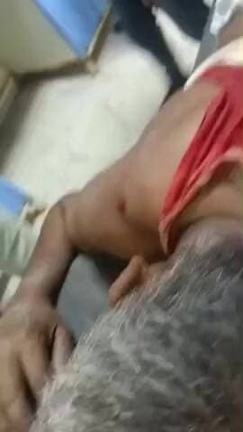 अन्दर थाना क्षेत्र में अपराधियो को ताडव ऑटो चालक को मारी ताबडतोड़ गोली मारे #news@