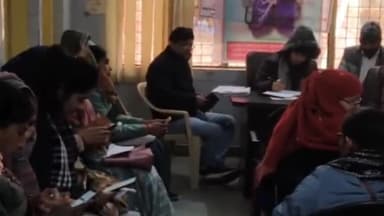 अलीगंज: सीएचसी अलीगंज के बैठक सभागार में एएनएम के साथ बीडब्ल्यूआर की बैठक संपन्न हुई