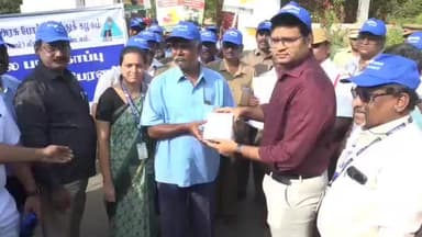 திருச்சி: ஆட்சியரகத்தில் சாலை பாதுகாப்பு விழிப்புணர்வு பேரணியை துவக்கி வைத்த ஆட்சியர் சரவணன் மாணவ மாணவிகள் பங்கேற்பு