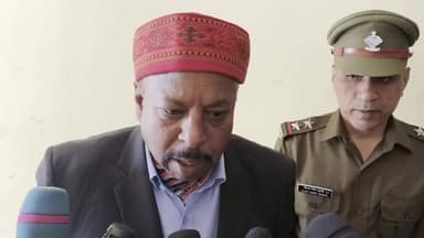 चमोली: होमगार्ड स्थापना दिवस पर गोपेश्वर मुख्यालय में 25वां रजत जयंती मनाया गया, जिला कमांडर दीपक कुमार भट्ट