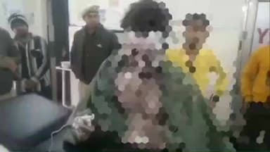 इटावा: सदर इलाके के कोतवाली के सती मोहल्ला में युवक ने जमीन खाली कराने के दौरान आग लगाकर आत्महत्या का प्रयास किया, सैफई पीजीआई रेफर