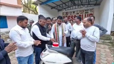 କୋରାପୁଟ ସହର: କୋରାପୁଟ ପ୍ରେସ କ୍ଲବ୍ ପରିସର ରେ କୋରାପୁଟ ଜିଲ୍ଲା କଂଗ୍ରେସ ସଭାପତି ଙ୍କ 42 ତମ ଜନ୍ମ ଦିନ ଧୁମଧାମ ରେ ପାଳିତ