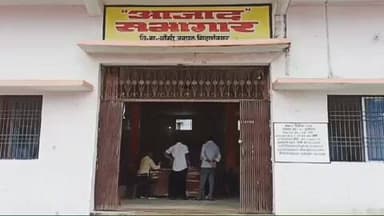 बांसी: बांसी ब्लॉक से निकाली गई निविदा पर बीडीसी ने उठाए सवाल, बीडीओ को ज्ञापन देकर निविदा निरस्त करने की मांग की