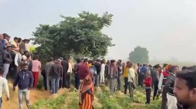 तिर्वा: इंदरगढ के महमूदपुर गांव में हत्या के आरोप में फरार आरोपित का शव लटका मिला, परिजनों ने जताई हत्या की आशंका