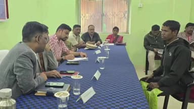 ଝାରସୁଗୁଡା: କିର୍ମିରା ପଞ୍ଚାୟତ ସମିତି କାର୍ଯ୍ୟାଳୟ ସ୍ଥିତ ଜନ ଅଭିଯୋଗ ଶୁଣାଣି ପ୍ରକୋଷ୍ଠରେ ବ୍ଲକ ସ୍ତରୀୟ ସର୍ବସାଧାରଣ ଅଭିଯୋଗ ଶୁଣାଣି ଶିବିର ଅନୁଷ୍ଠିତ